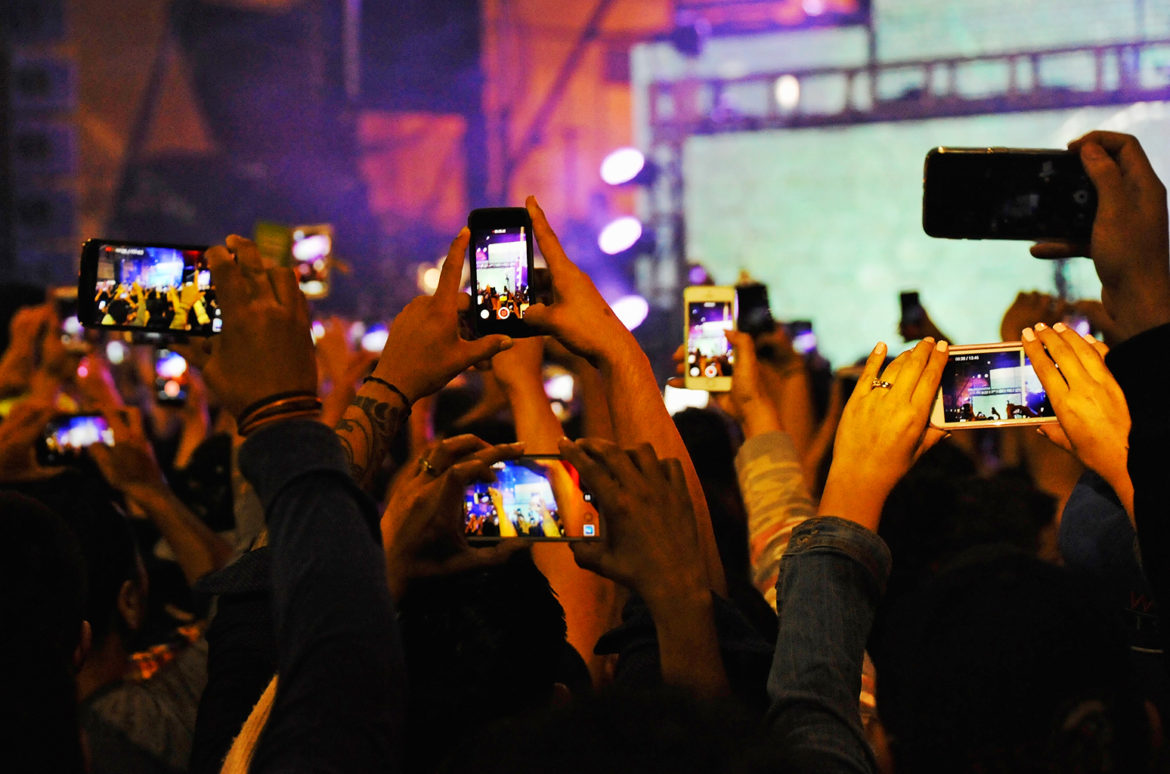 Celulares prohibidos festivales