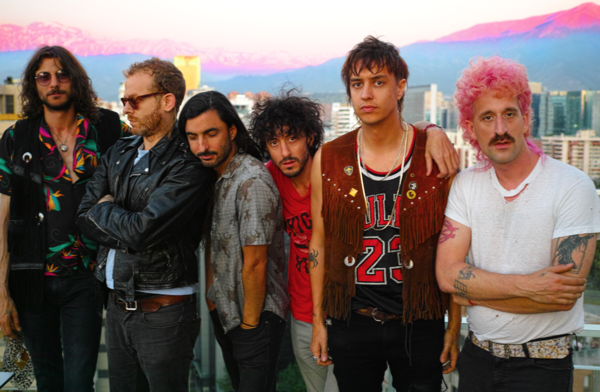 Cover navideño de The Voidz